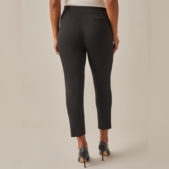 NWT Kasper Pull-On Straight Leg Ankle Pants, Black Women's Black Slim Fit Pants - Picture 3 of 4